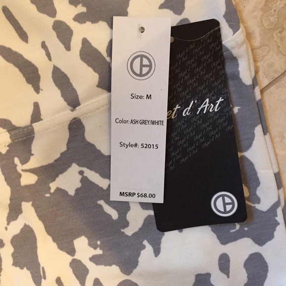 NWT objet d’art grey and white leggings Size Med. - Picture 2 of 4